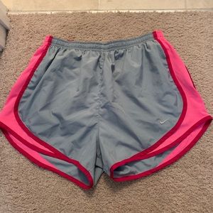 Nike Dri-Fit grey and pink size MEDIUM short